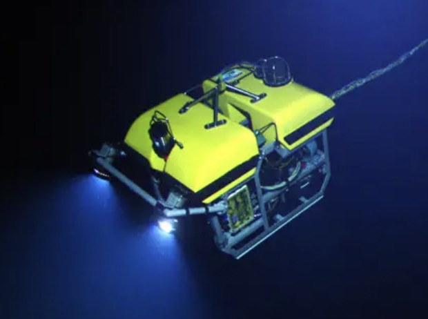 Underwater drone in action