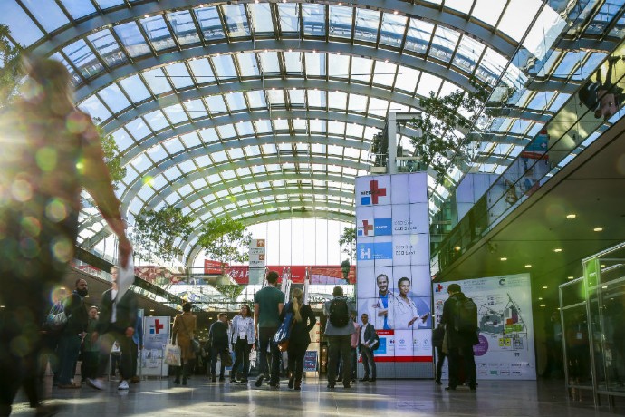 Mit unserem akkreditierten Pr&uuml;flabor sind wir der ideale Partner f&uuml;r die Pr&uuml;fungen, die Sie f&uuml;r die Vermarktung Ihrer Medizinprodukte ben&ouml;tigen.