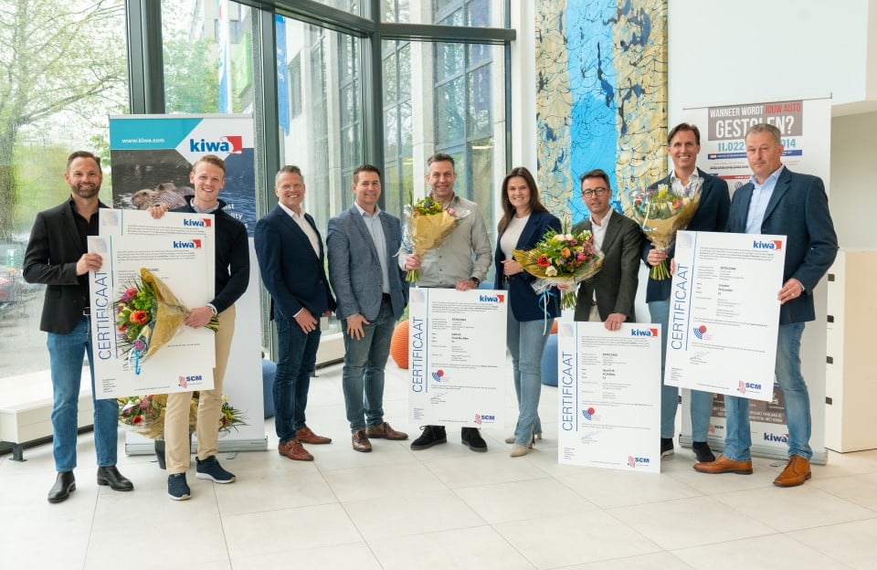 Certificaatuitreiking keurmerken elektronische e-bikebeveiliging.jpg