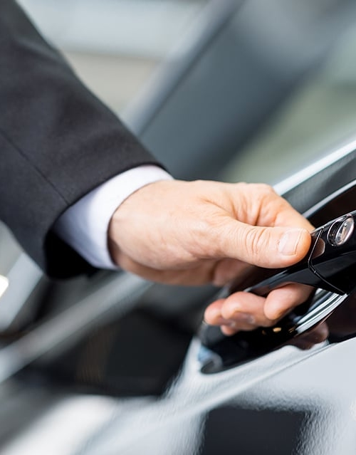 Open the car manually